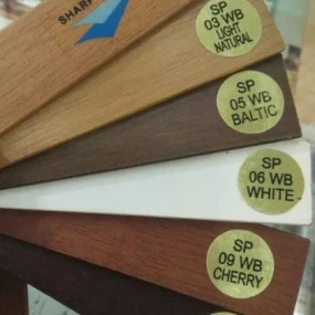 WOODEN BLIND Warna 1